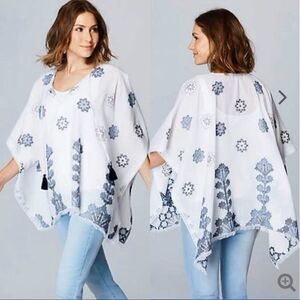J. Jill Ocean Breeze Jacquard Poncho One Size Blue White Embroidered Cozy‎ Boho